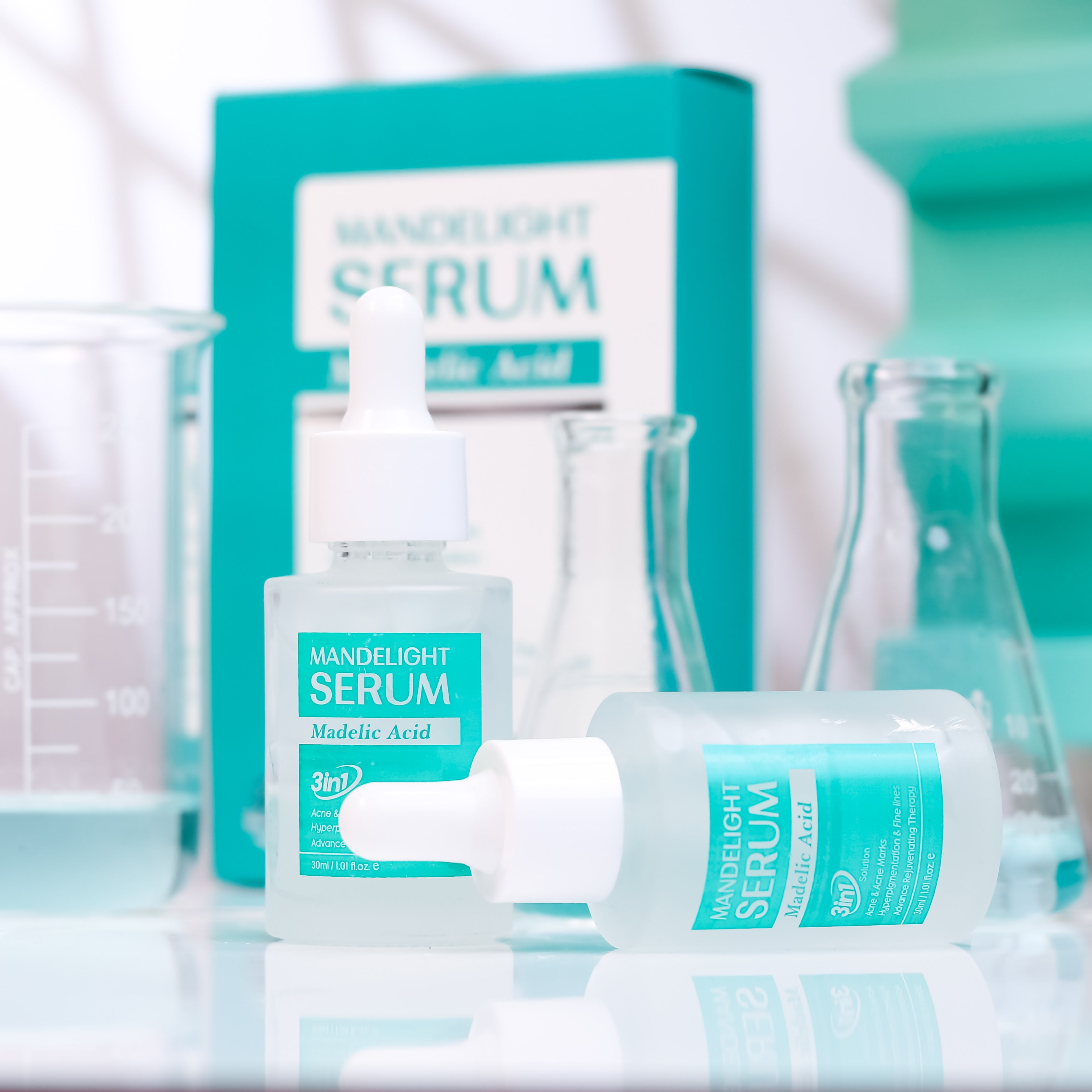 Mandelight Serum